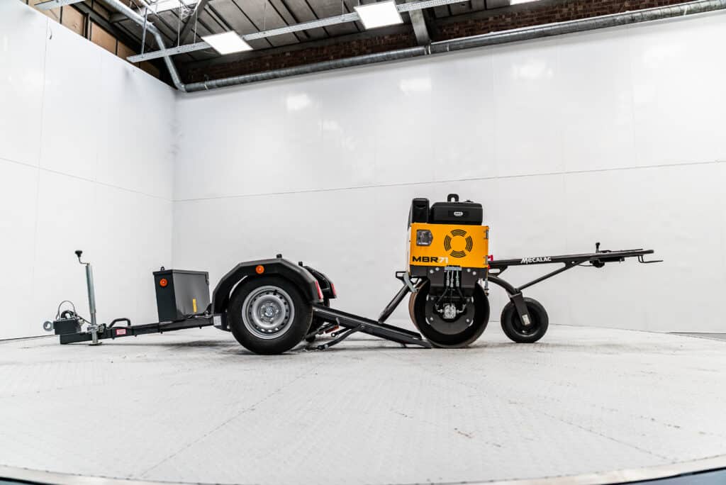 Image of Mecalac MBR71 with trailer
