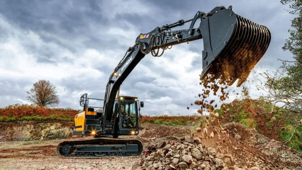 Hyundai-HX140-Construction-Project