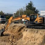 Hyundai Crawler Excavator HX235A LCR - image 2