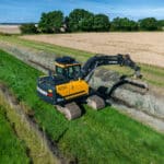 hyundai-mini-excavators-attachments-bucket-on-site-field