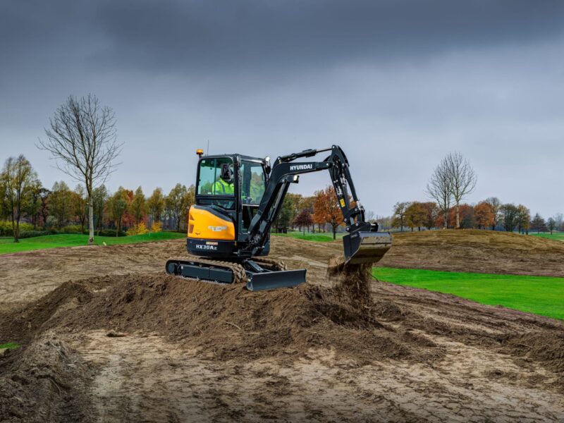 Hyundai Compact Excavator HX30A Z - image 3