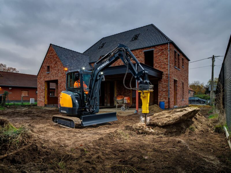 Hyundai Compact Excavator HX35A Z - image 1