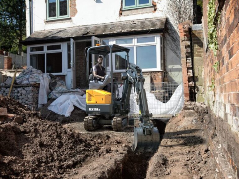 Hyundai Compact Excavator HX17A Z - image 1