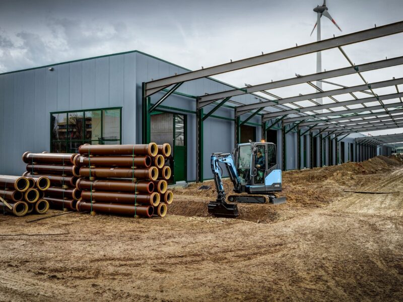 Hyundai Compact Excavator HX19e - image 3