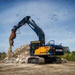 Hyundai Crawler Excavator HX220A - image 1
