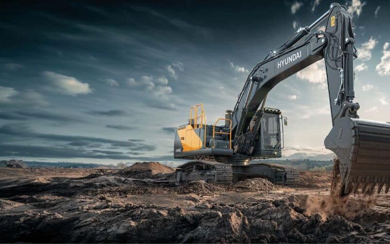 Hyundai Crawler Excavator HX400L - image 2