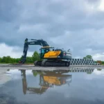 hyundai hx300a compact excavator 1