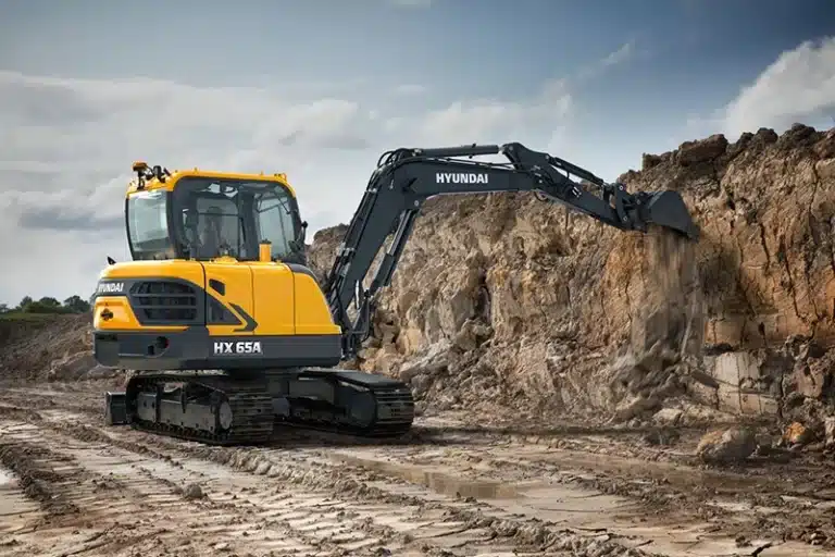 hyundai hx65a compact excavator 6 tonnes 1
