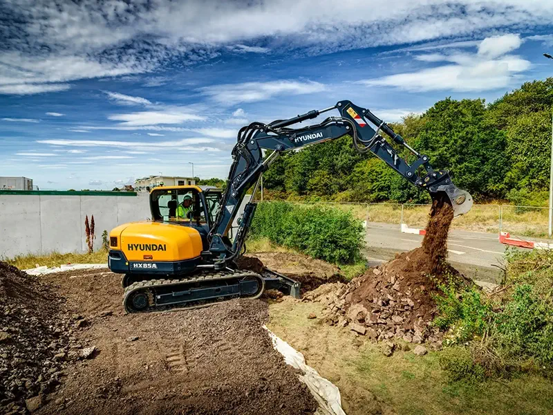 hyundai hx85A compact excavator 5