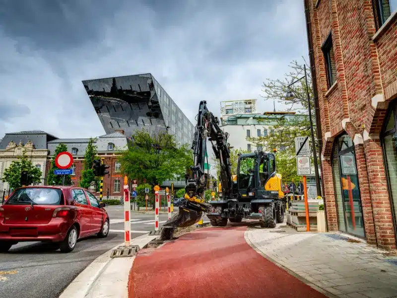 hyundai hw100a wheeled excavator 2