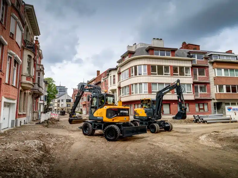hyundai hw100a wheeled excavator 3