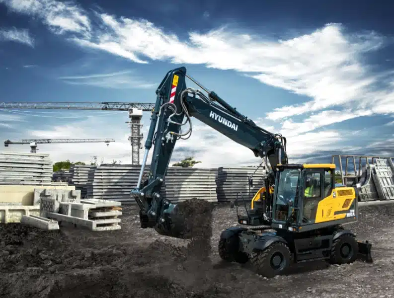 hyundai hw160a wheeled excavator 5